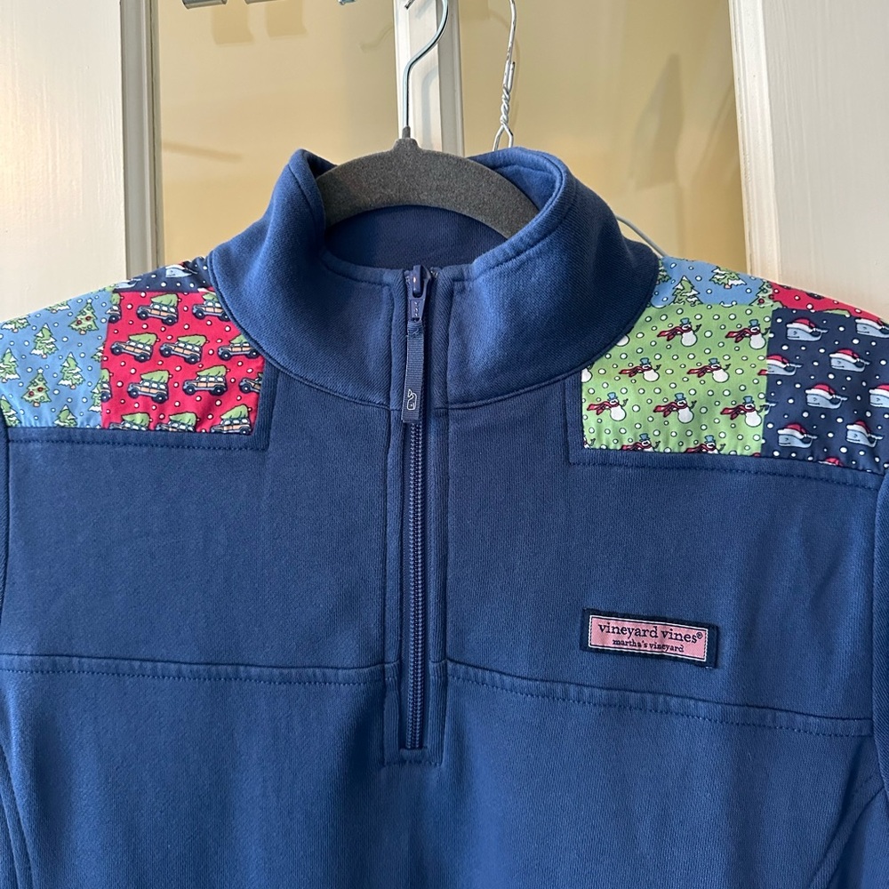 EUC Vineyard Vines holiday/winter 3/4 zip pullover; women’s size small - Picture 3 of 6